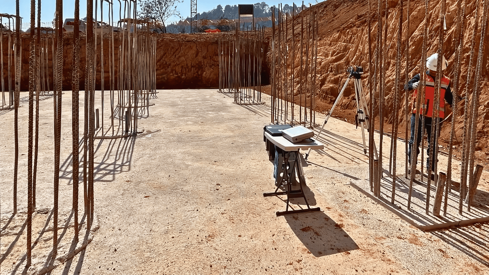 Inspección de la longitud total de los tubos de acceso.